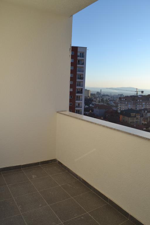 Apartment Gashi Пристина Екстериор снимка