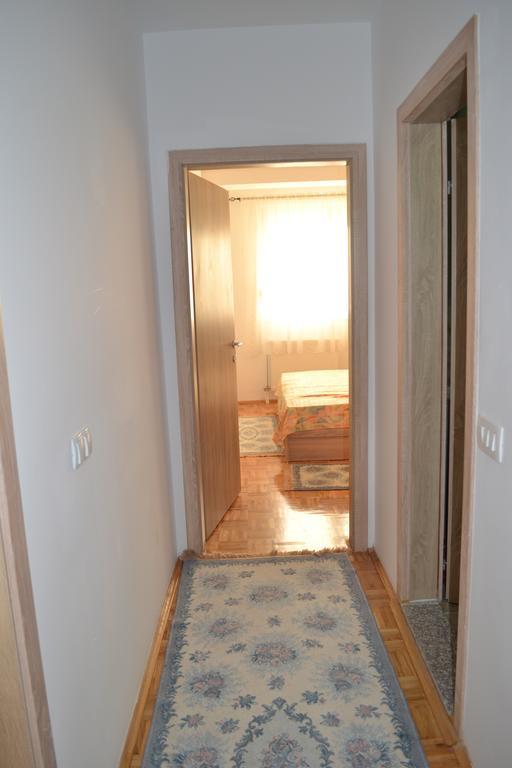 Apartment Gashi Пристина Екстериор снимка