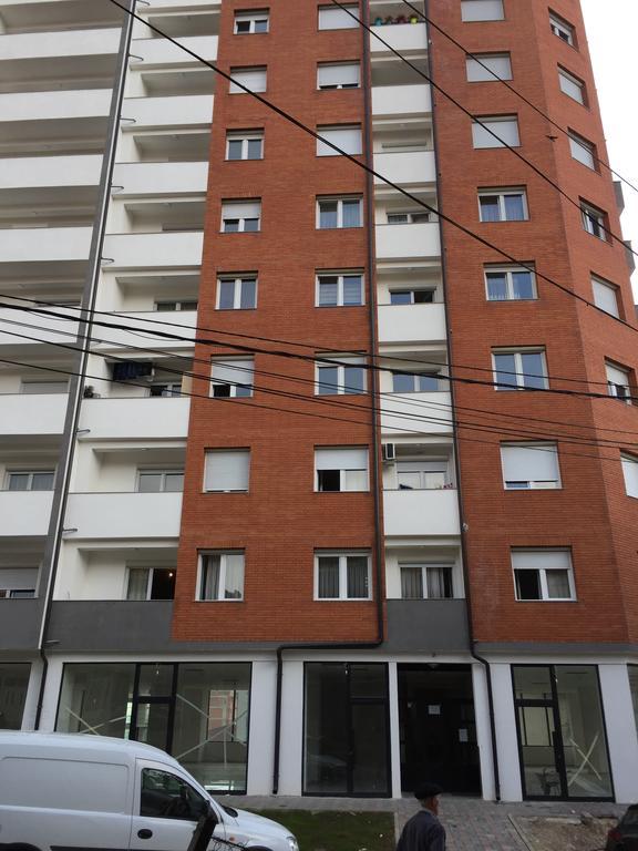 Apartment Gashi Пристина Екстериор снимка